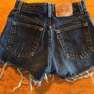Distressed Levi’s shorts